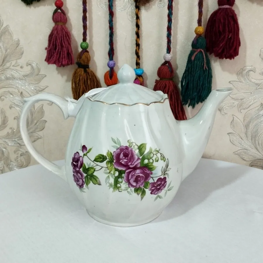 قوری گلسرخی