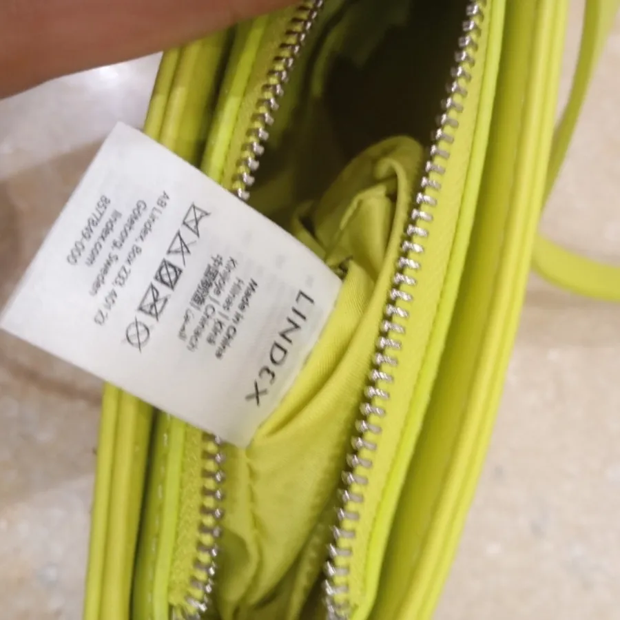 کیف خارجی سبز فسفری