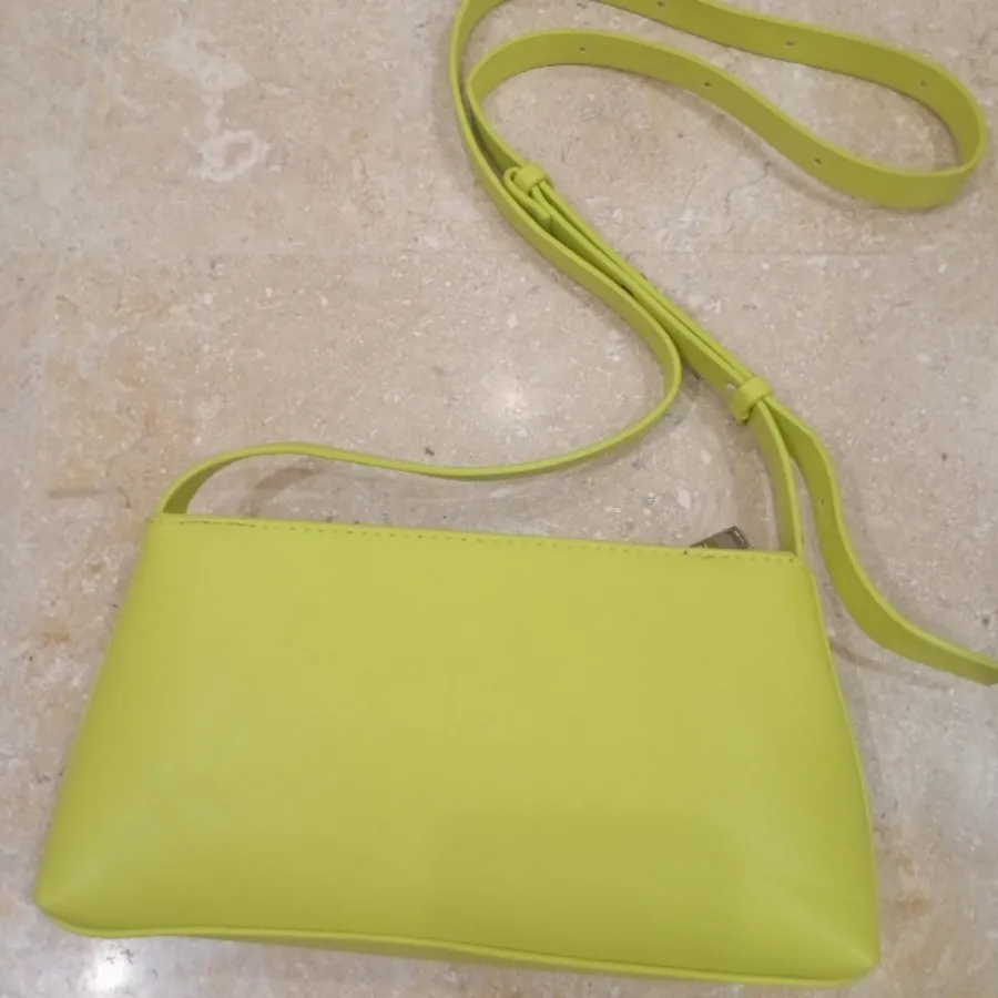 کیف خارجی سبز فسفری