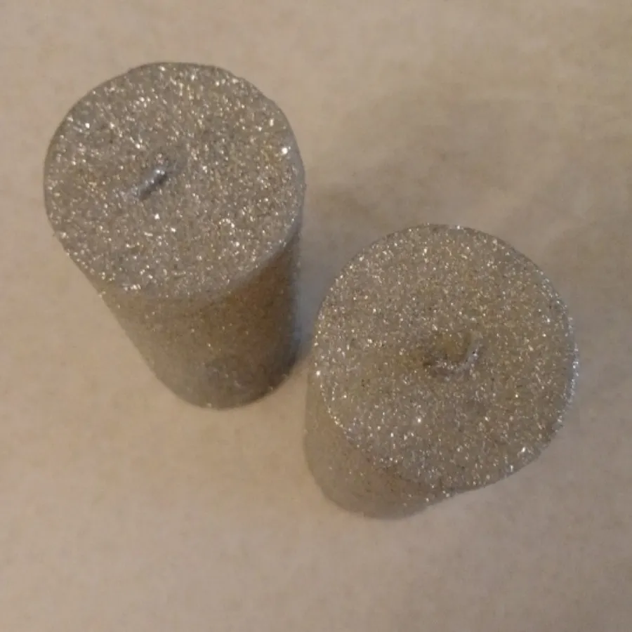 شمع اکلیلی نقره ای