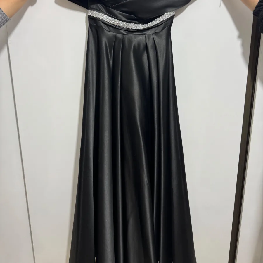 ماکسی بلند ساتن امریکایی