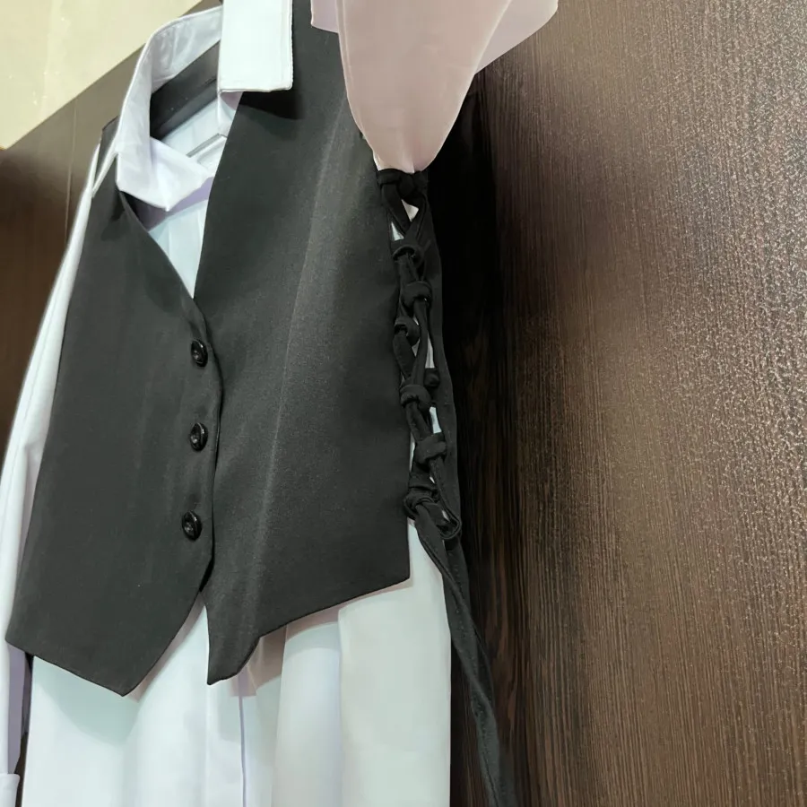 جلیقه و شومیز کاملا نو