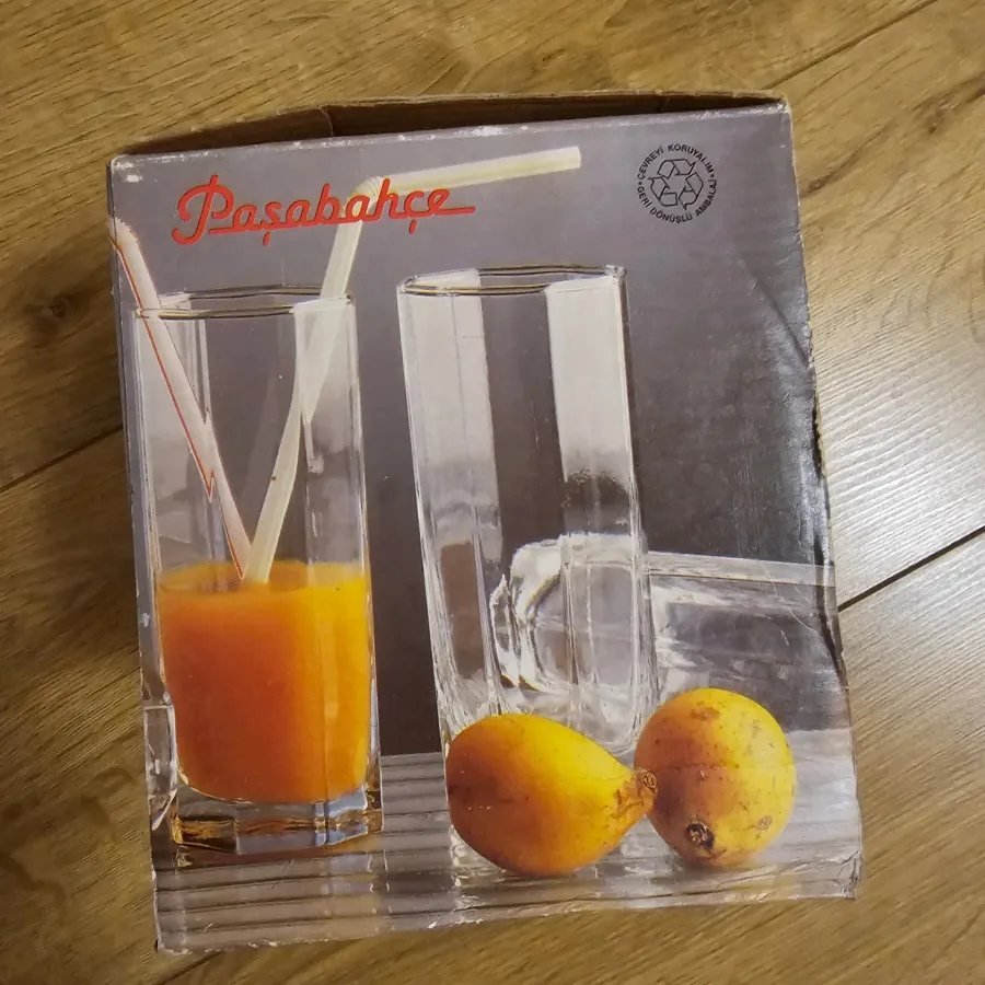 گیلاس/جام/لیوان