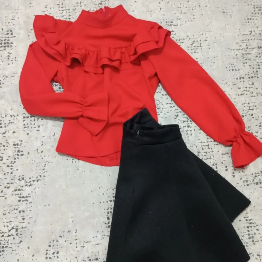 بلوز و دامن دخترانه