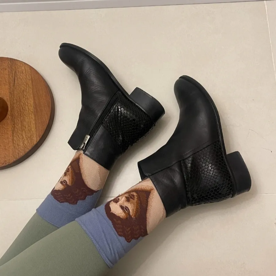 نیم بوت  برند پوتینی