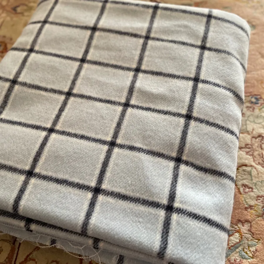 پارچه پشمی موهر دار