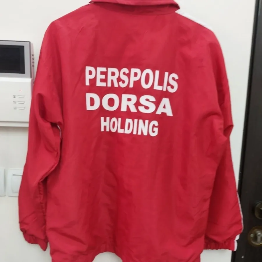 کاپشن/ بارانی