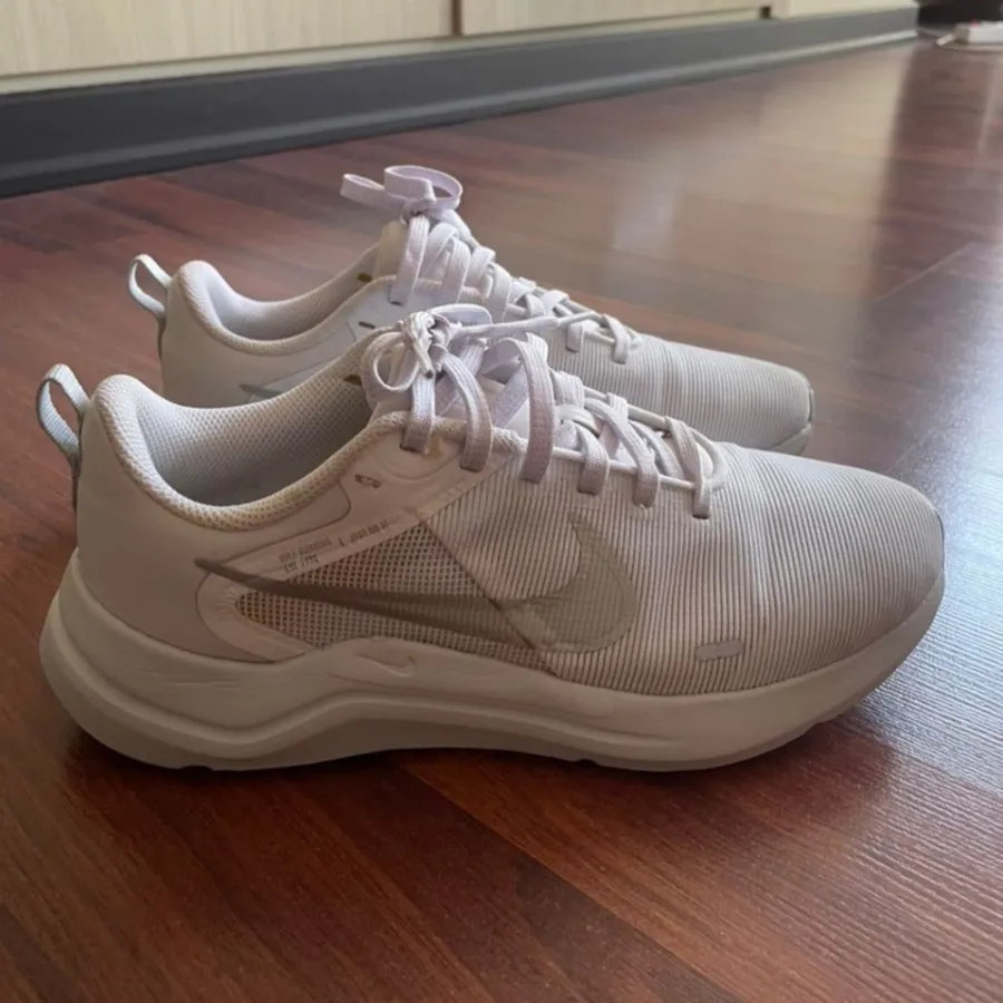 کفش نایک سفید