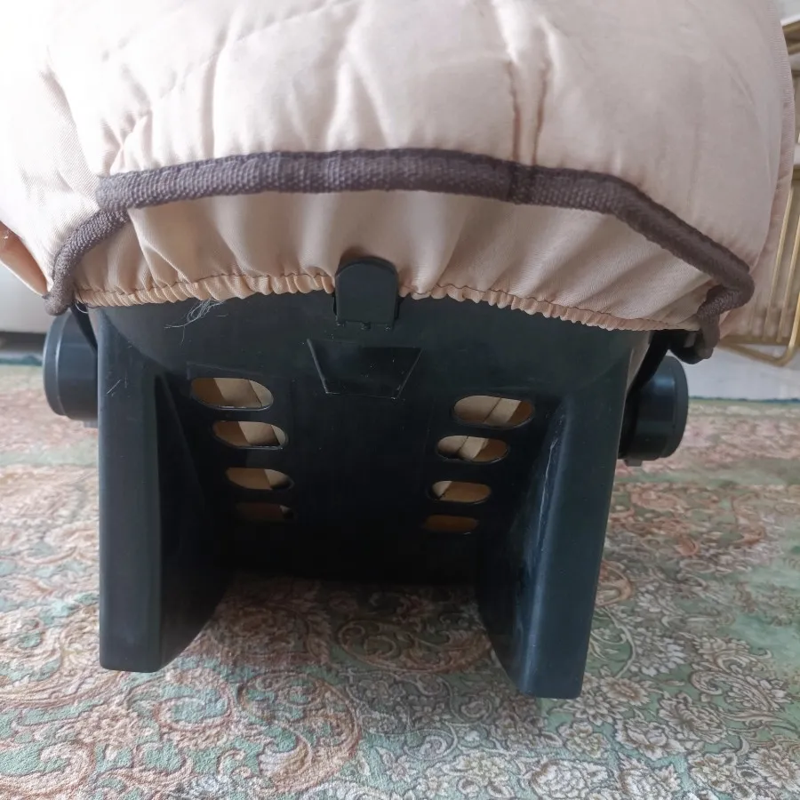 کریر نوزاد دو کاره