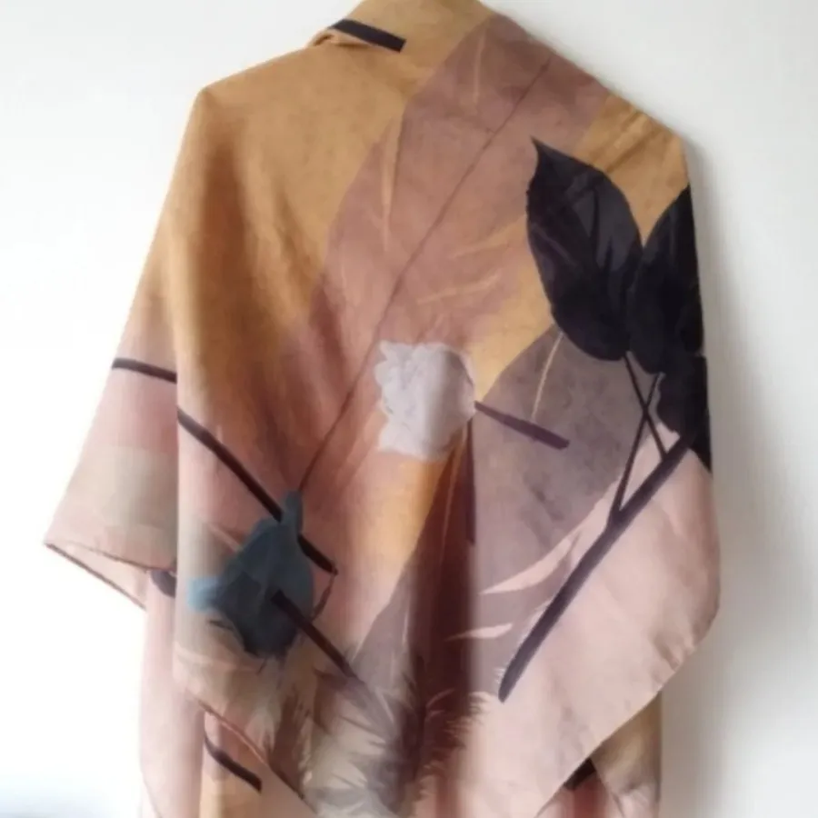 روسری نخی قواره دار