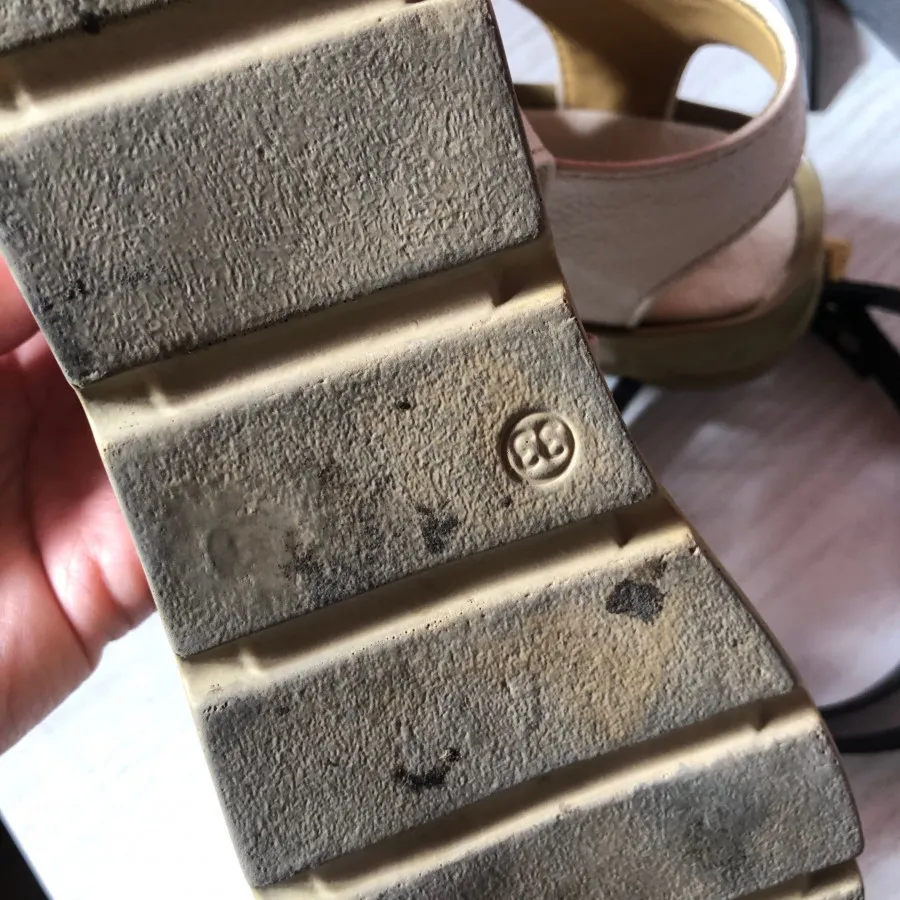 صندل دخترونه