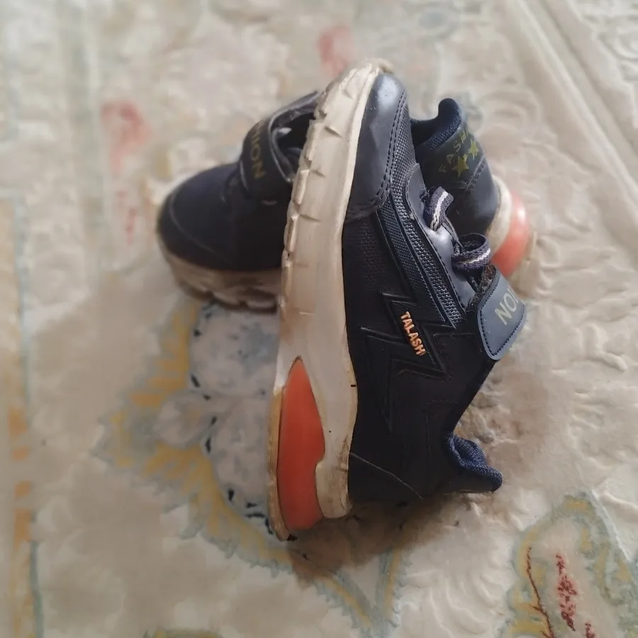 کتونی پسرانه