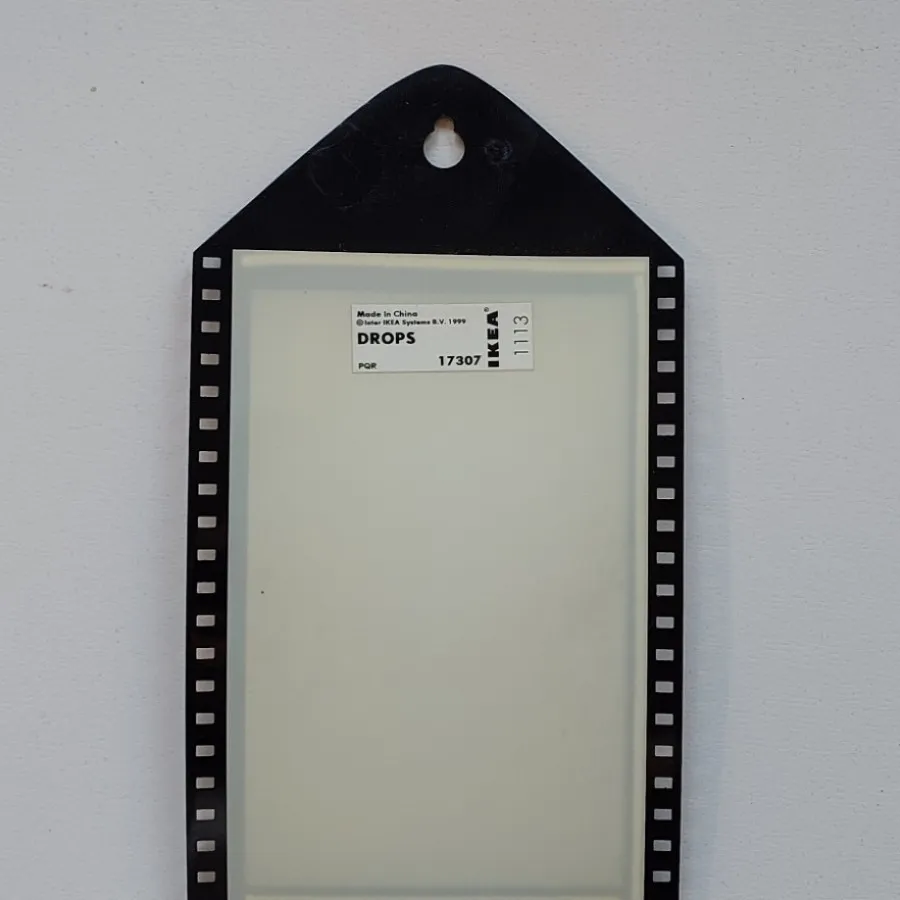 قاب عکس ایکیا