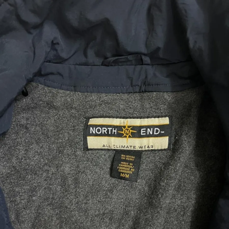 کاپشن برند امریکایی نورث