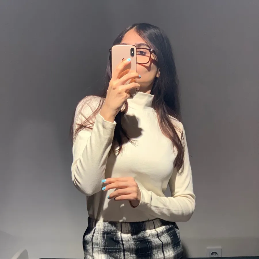 بلوز یقه اسکی