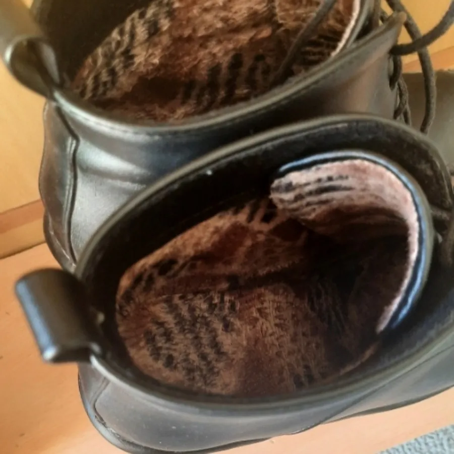 بوت لژ دار وارداتی