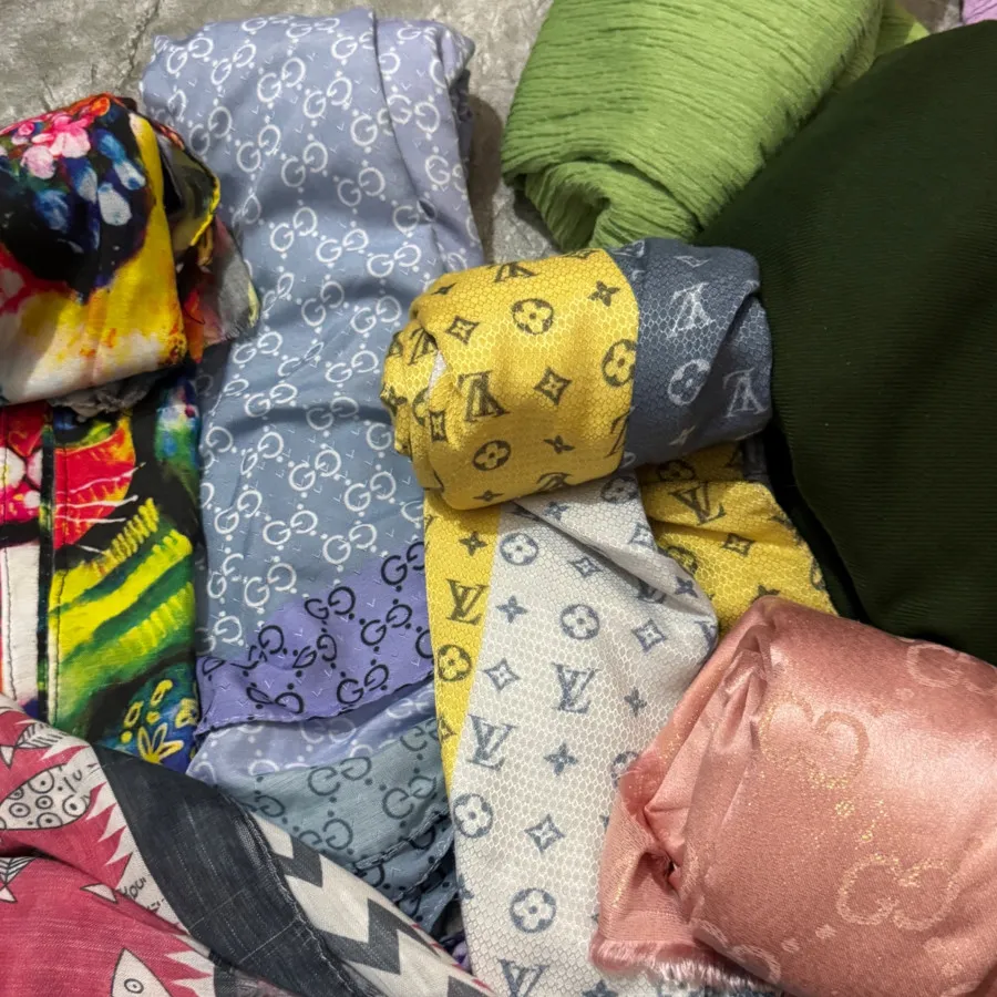 12عدد شال نو و تمیز