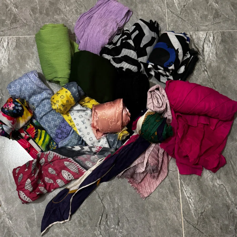 12عدد شال نو و تمیز