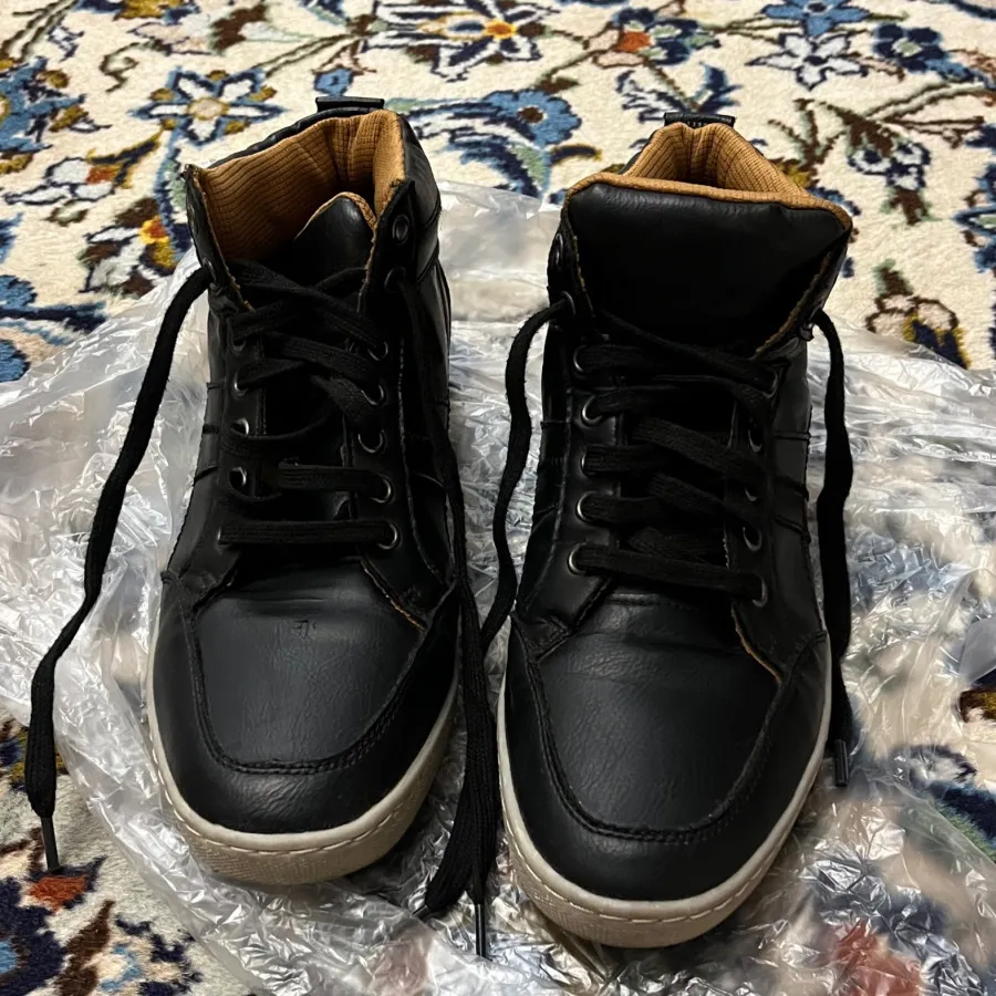 نیم بوت مردانه