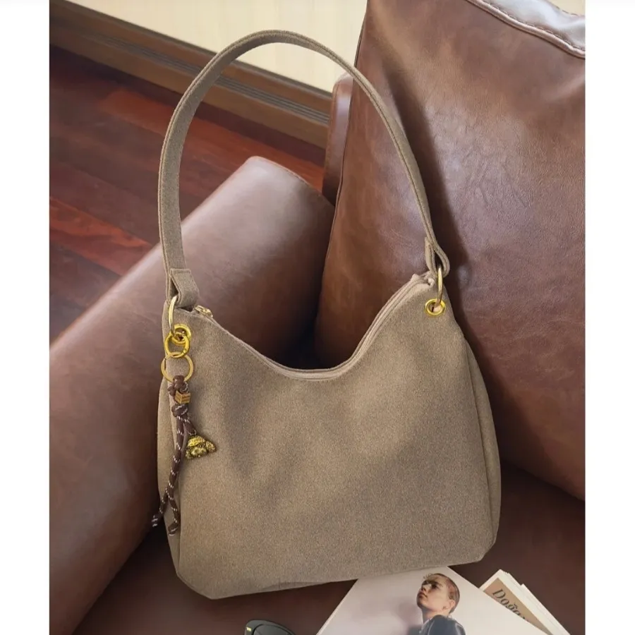 کیف ( ورق بزنید )