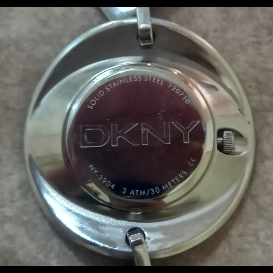 ساعت DKNY اصل و اورجینال
