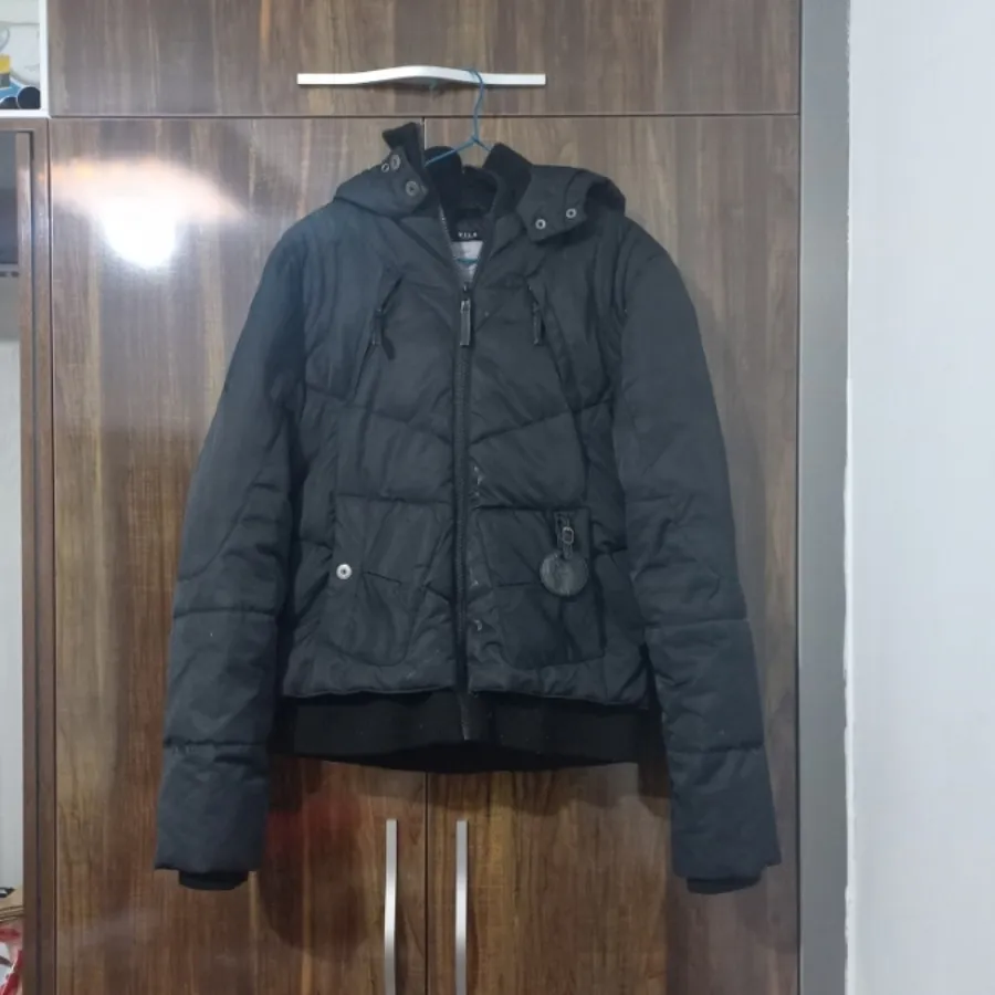 کاپشن کوتاه