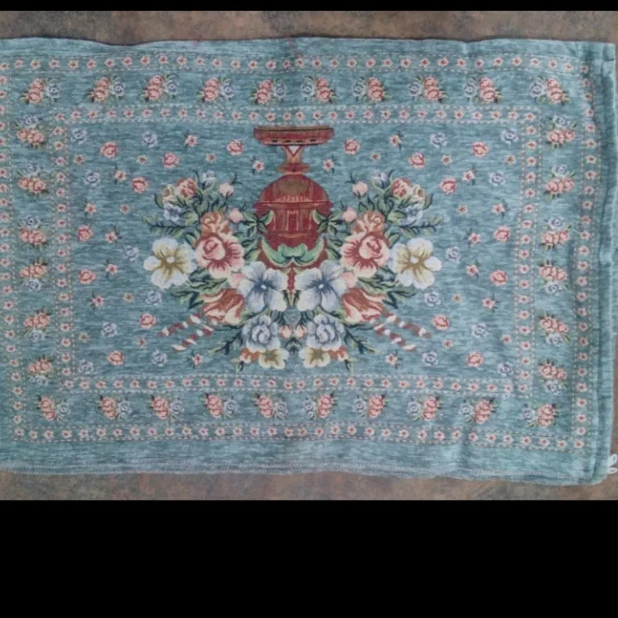 روبالشتی های. مخمل