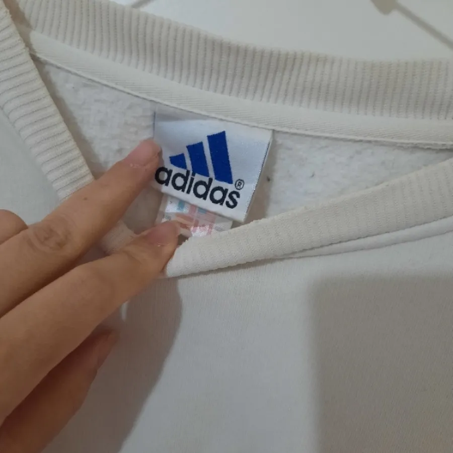 هودی سفید ادیداس