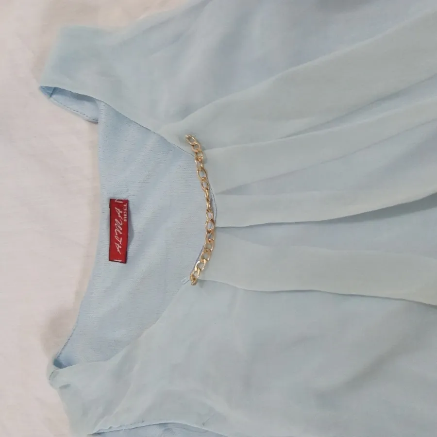 پیراهن کوتاه