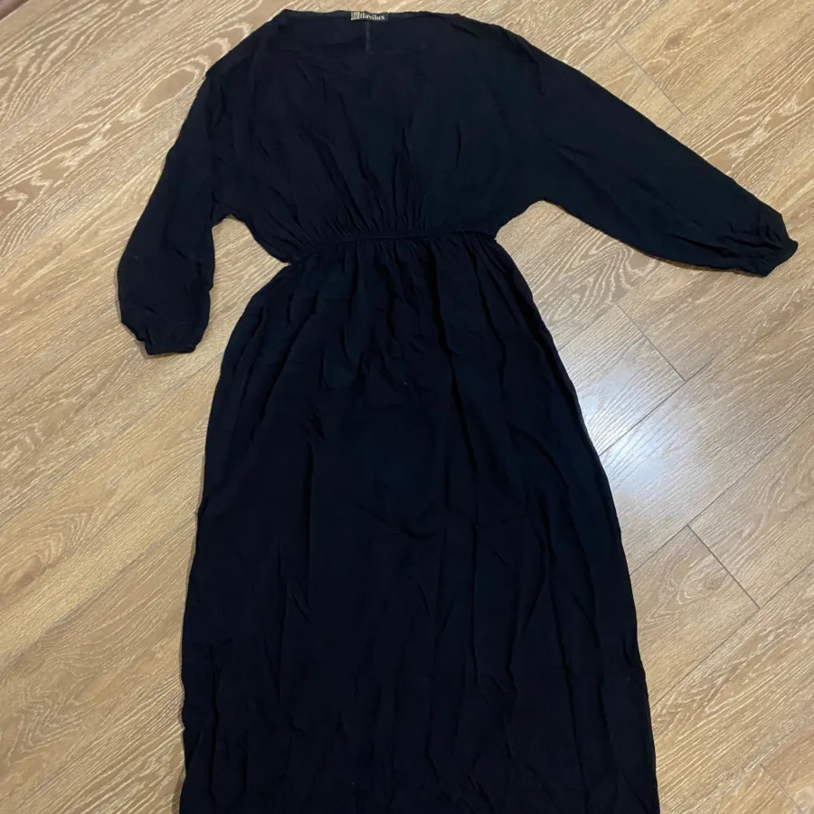 ساحلی مشکی تمام نخ