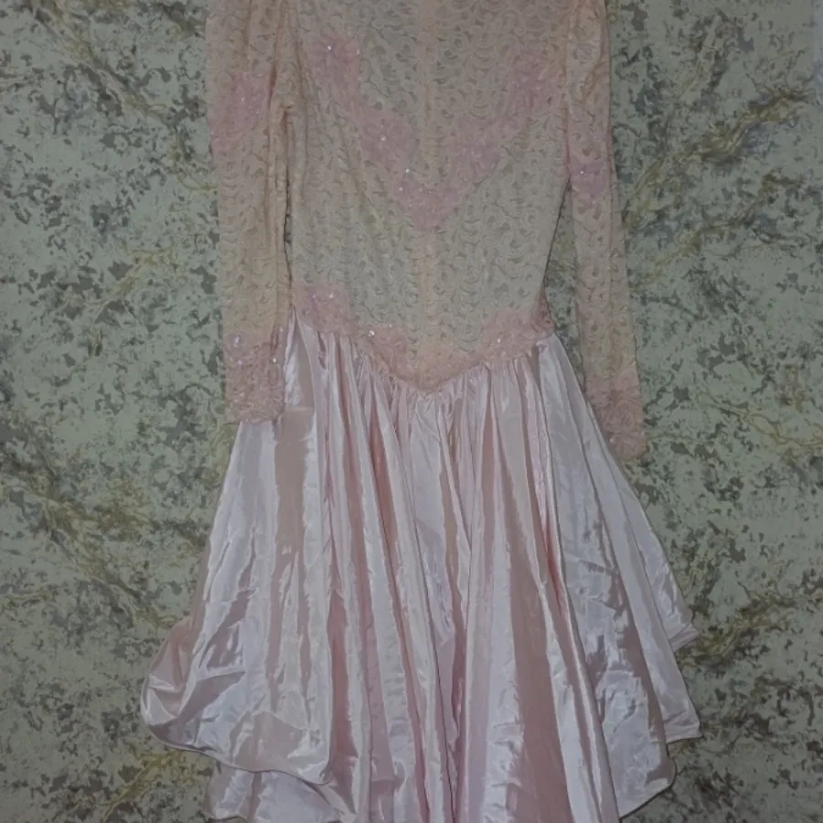 لباس نامزدی یا مجلسی