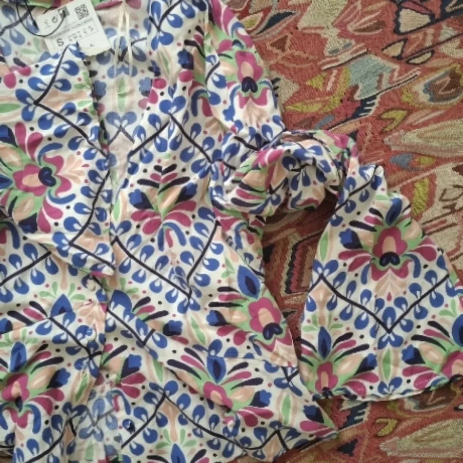 بلوز طرحدار زارا