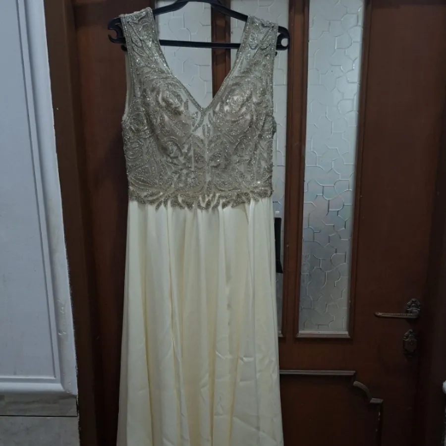 پیراهن مجلسی