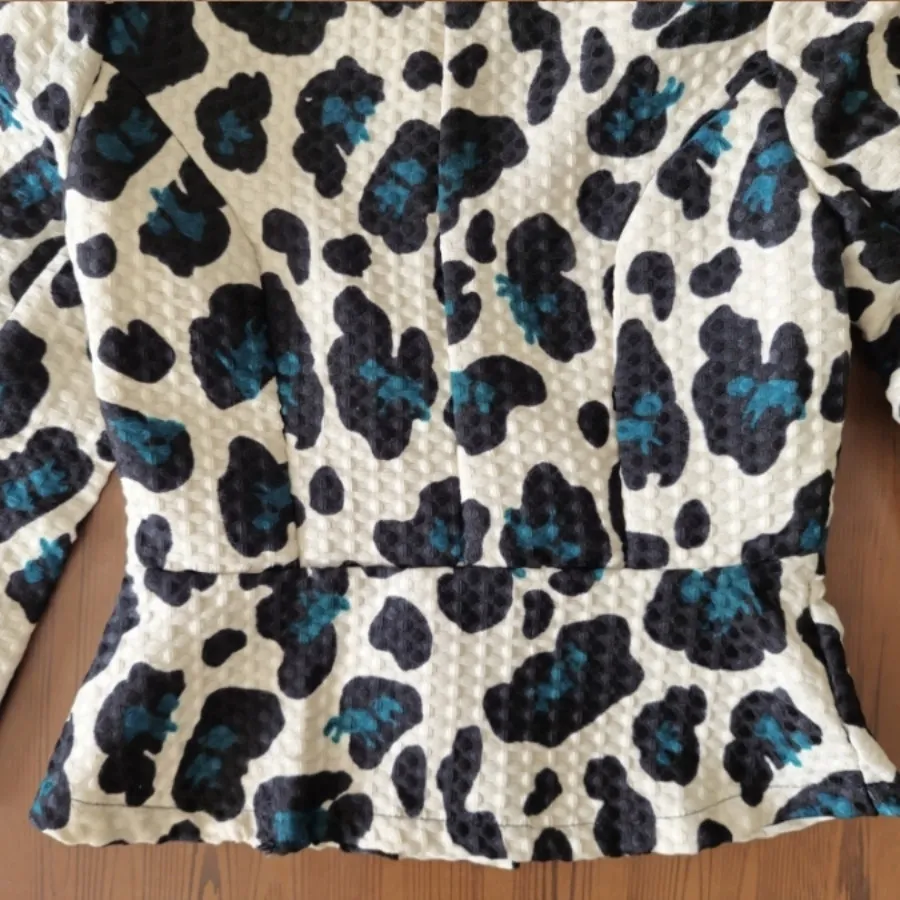 کت تک زنانه