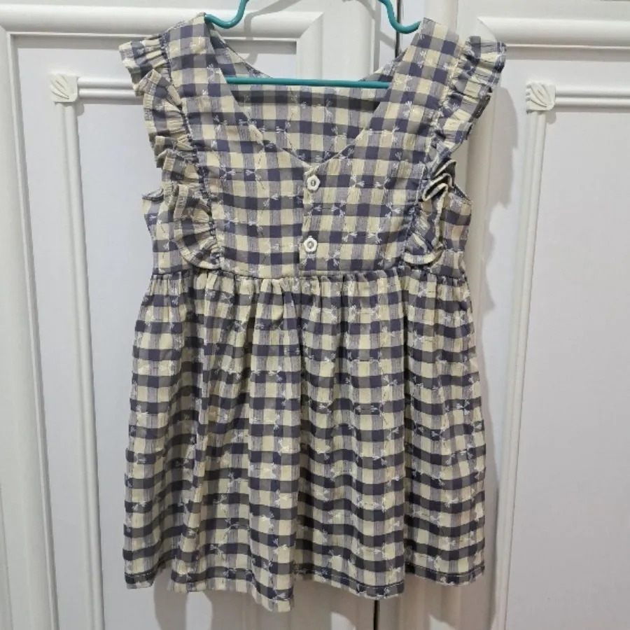 پیراهن دخترانه