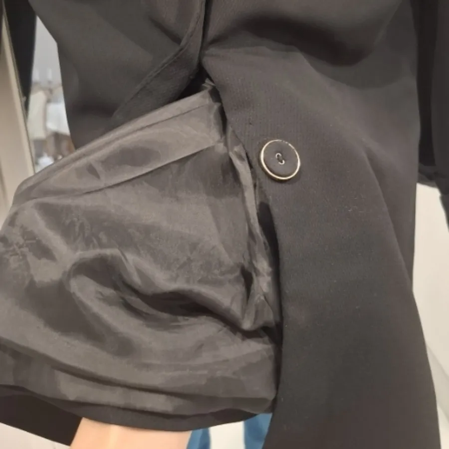 کت مشکی آستردار