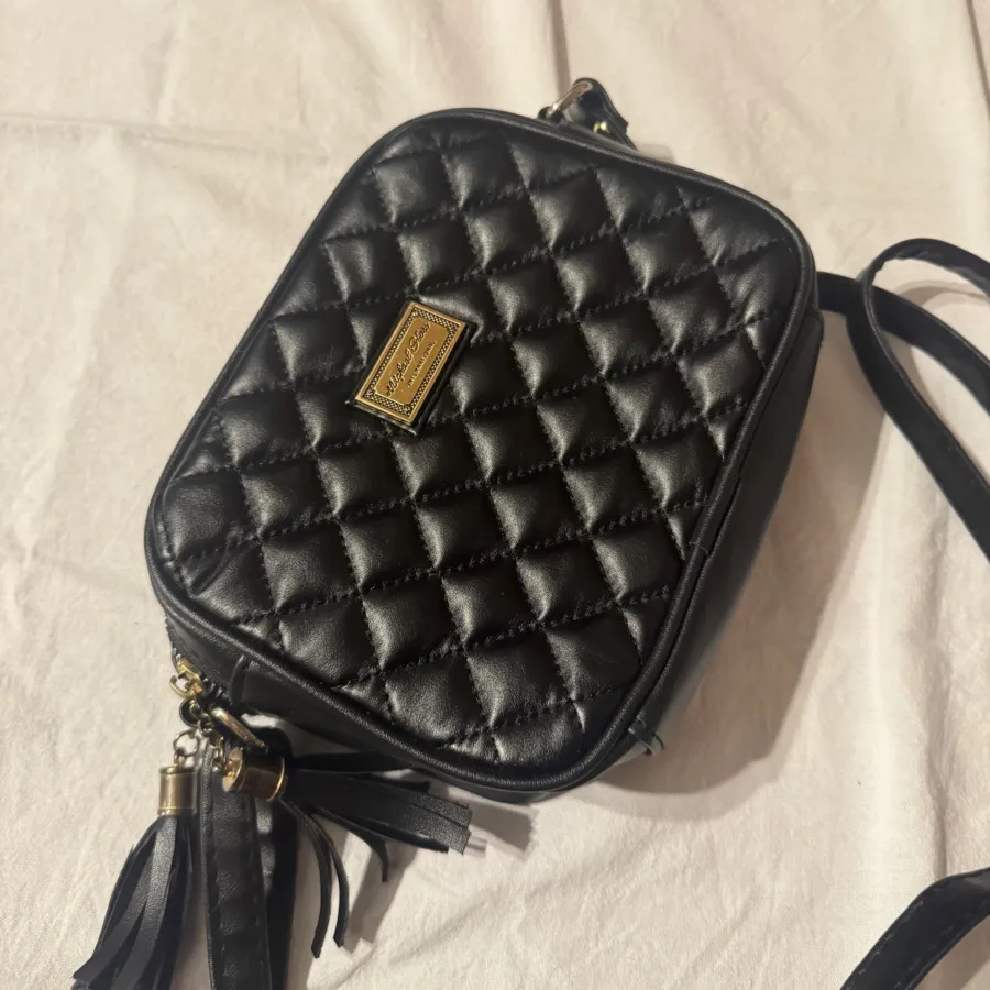 کیف رودوشی Michael Kors