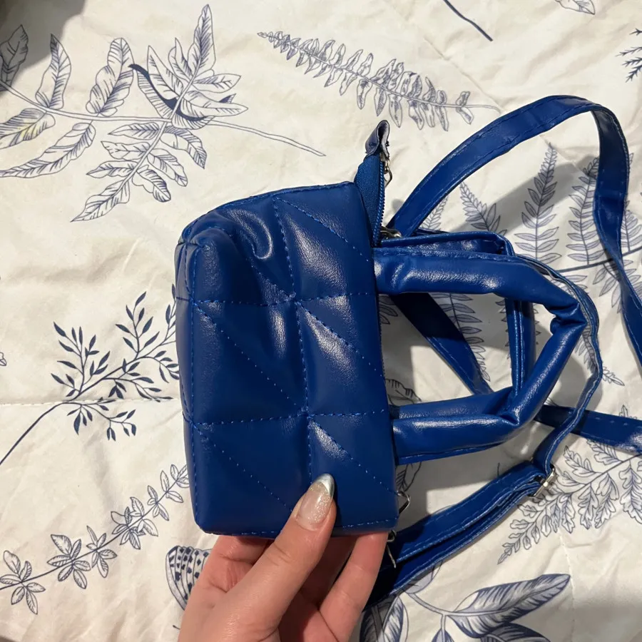 مینی بگ ( کیف کوچولو) ابی