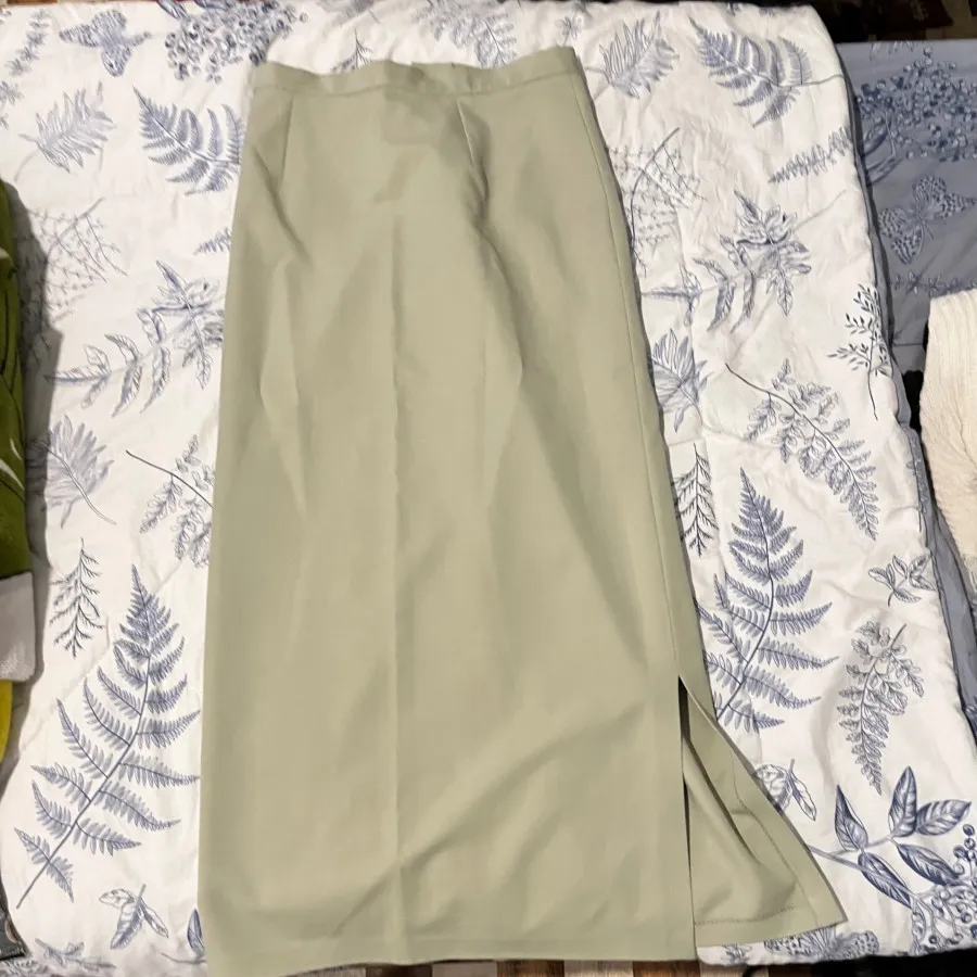 کت دامن سبز صدری