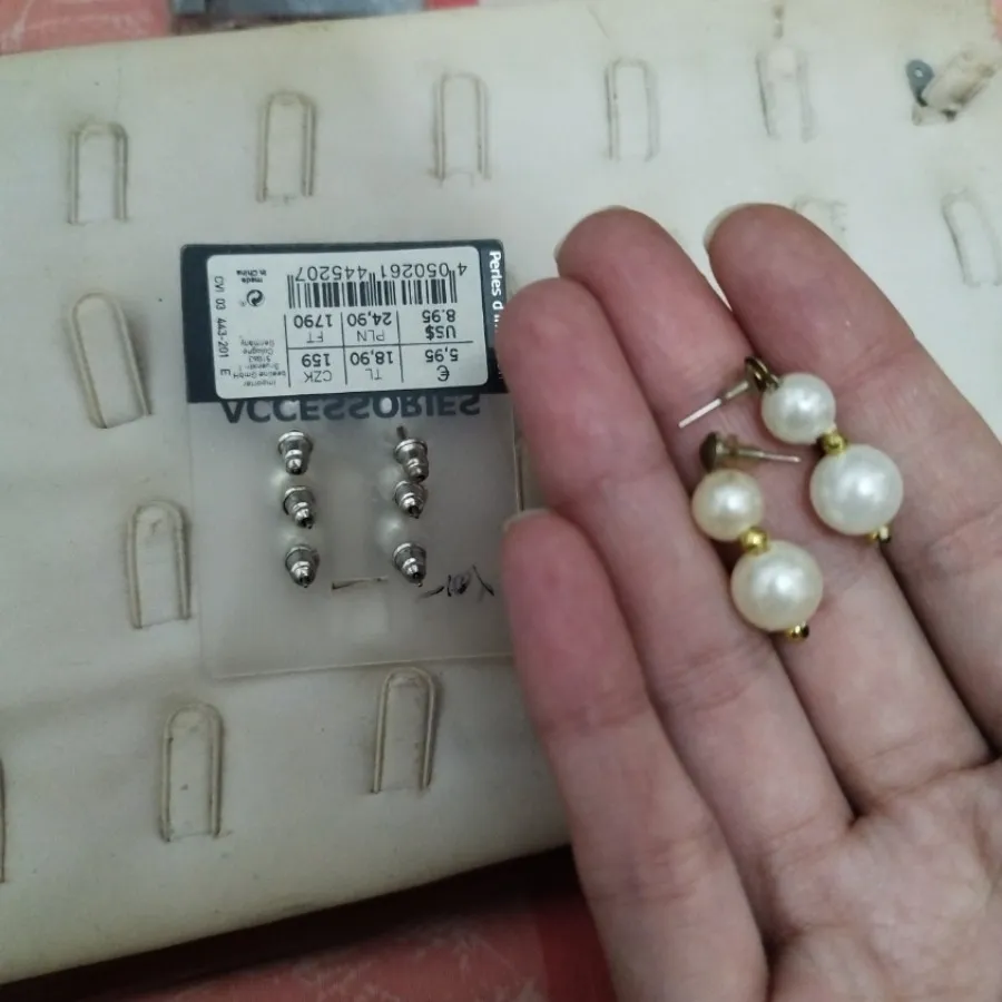 گوشواره مرواریدی