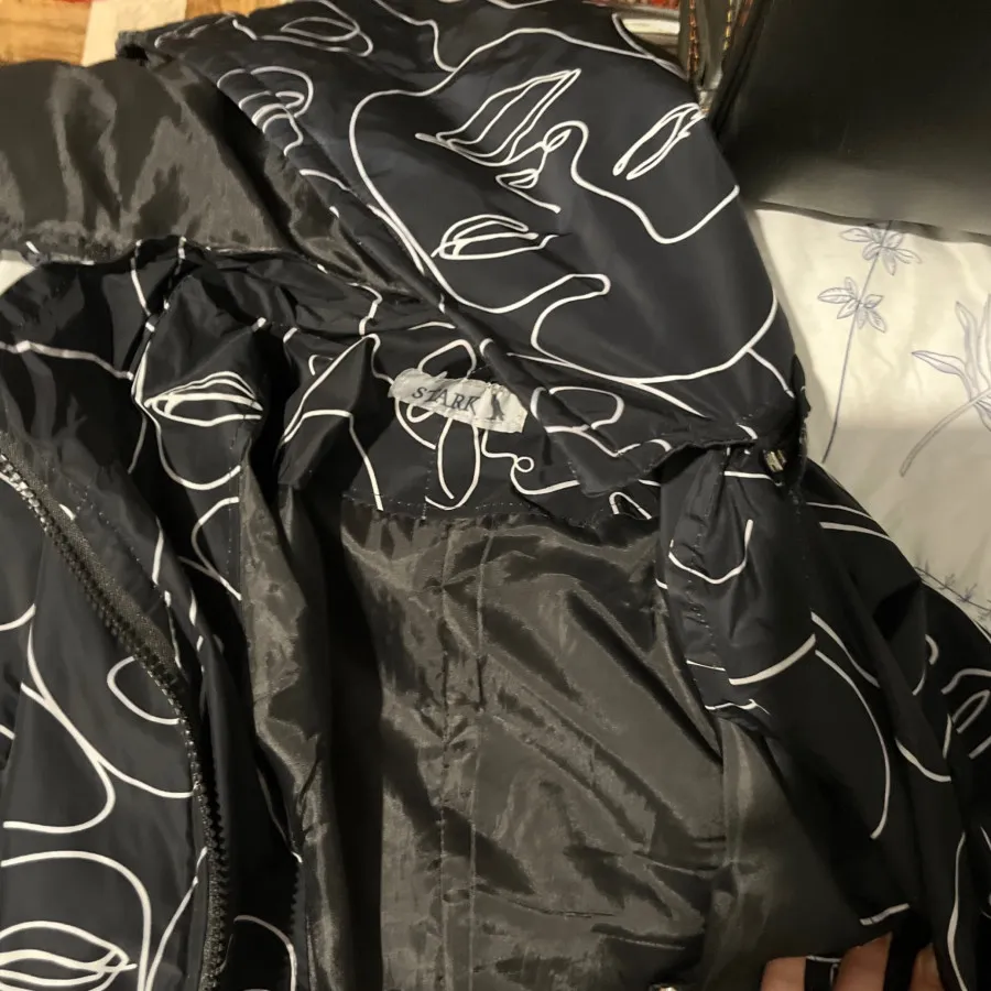 کاپشن پترن دار