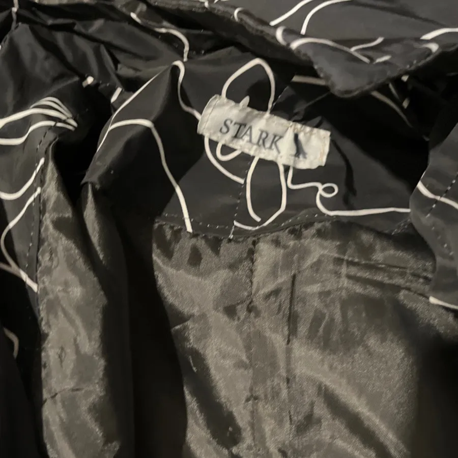 کاپشن پترن دار