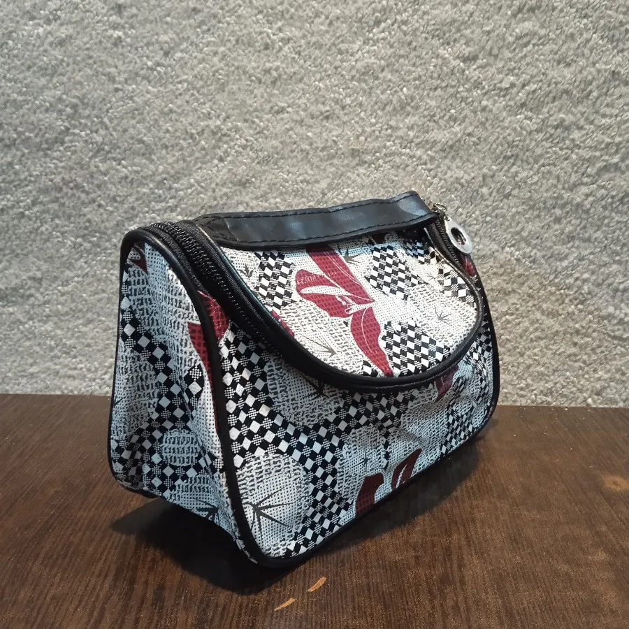 کیف لوازم آرایش