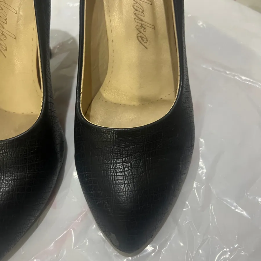 کفش مجلسی در حد نو