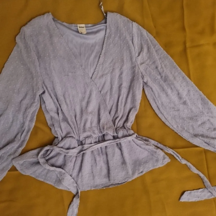 شومیز نقراّبی