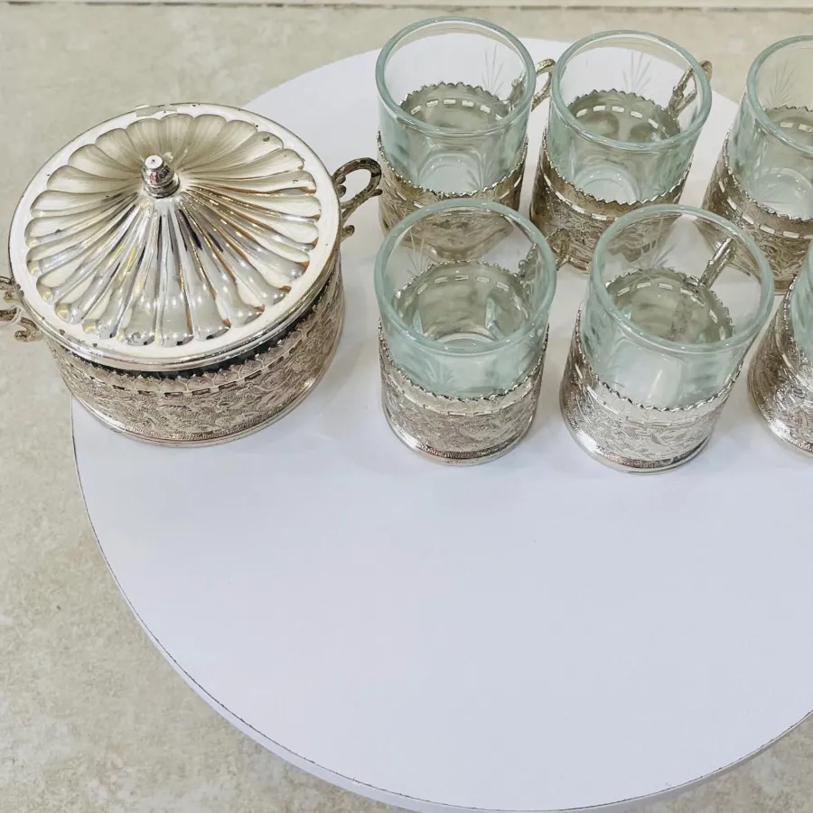 ست فنجان و قندان