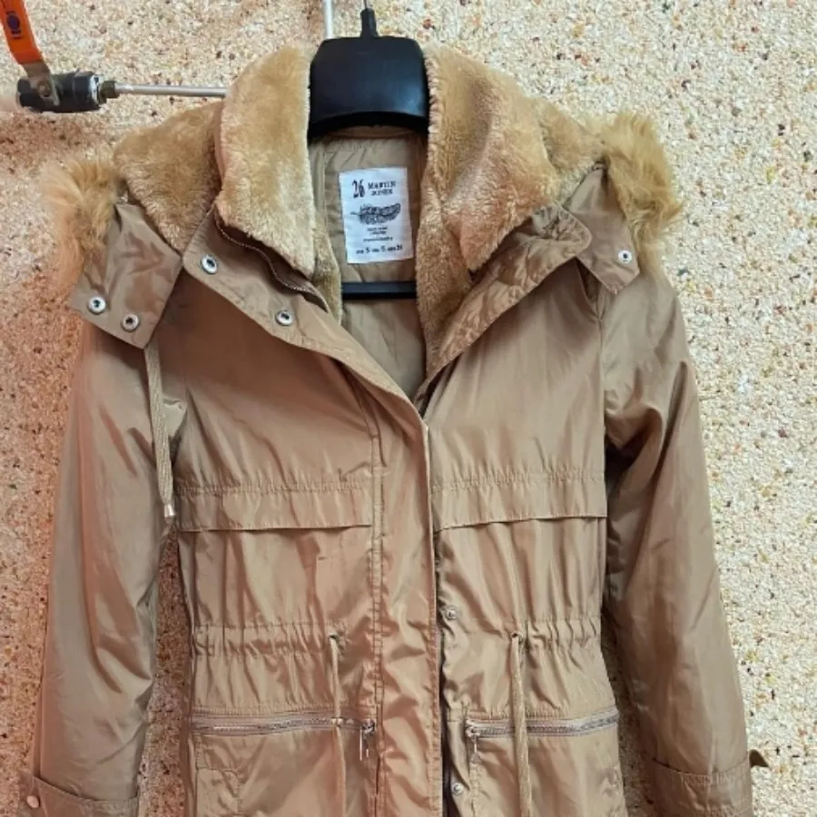 کاپشن خارجی