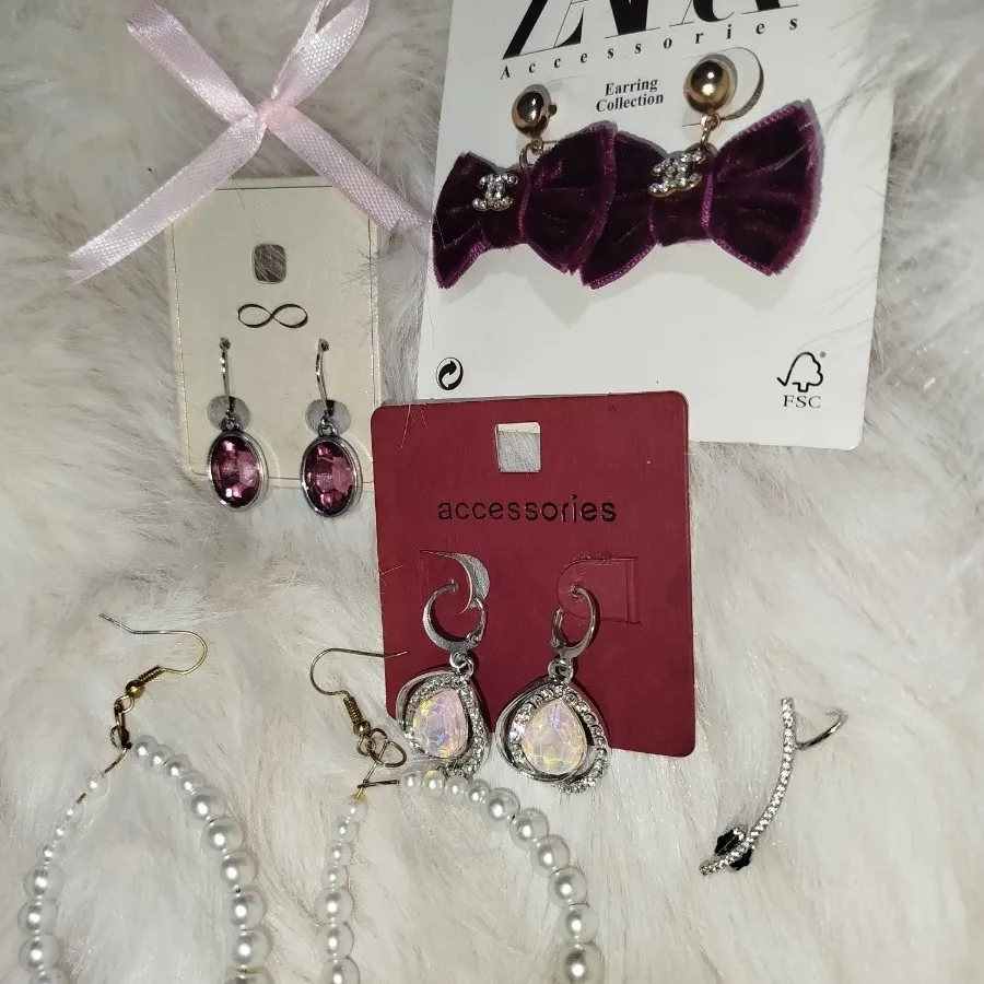 پنج تا گوشواره