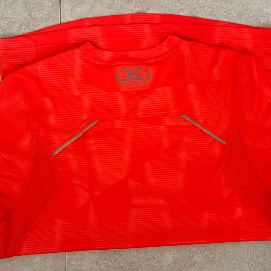 تیشرت ورزشی