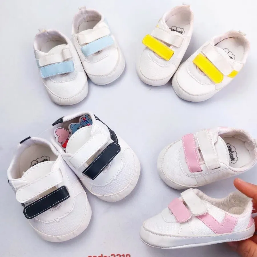 پاپوش نوزادی